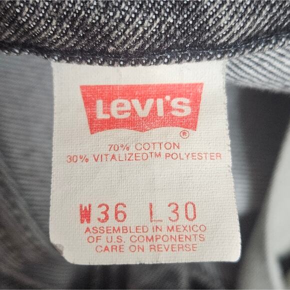 VTG 90s Levi's for Men Silver Medal Jeans, Gray Wash, 36x30 (34x29) - Picture 9 of 10